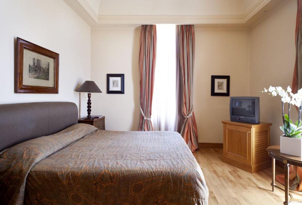 Pentelikon Hotel Kifisiá Zimmer foto